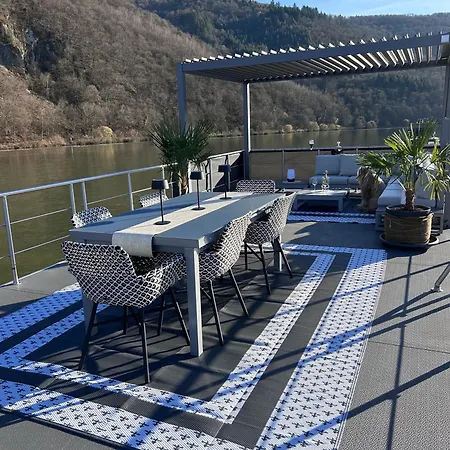 Mosel Glueck Polich